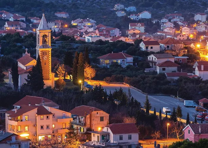 With A Fireplace 04 제제라